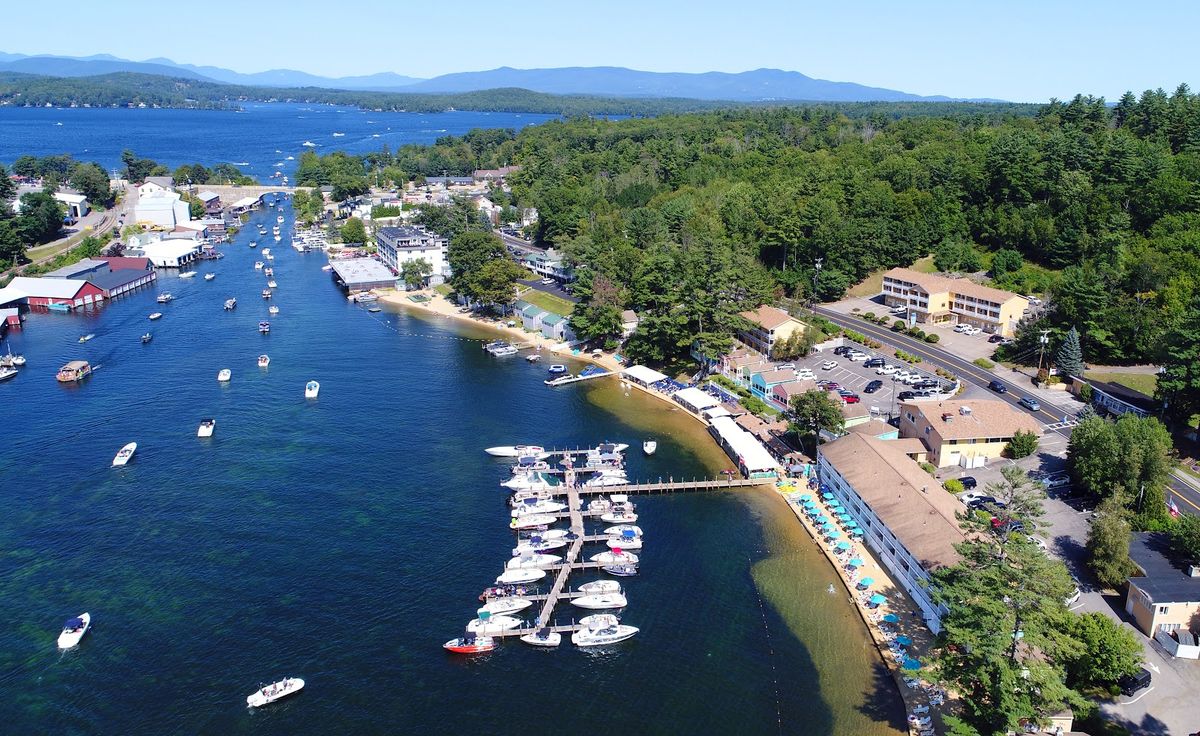 Center Harbor Inn — small lakefront inn near Squam Lake in Center Harbor, New Hampshire
