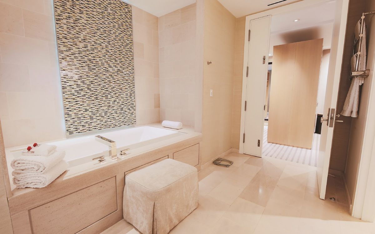 Skylofts at MGM Grand — Las Vegas — additional view 4