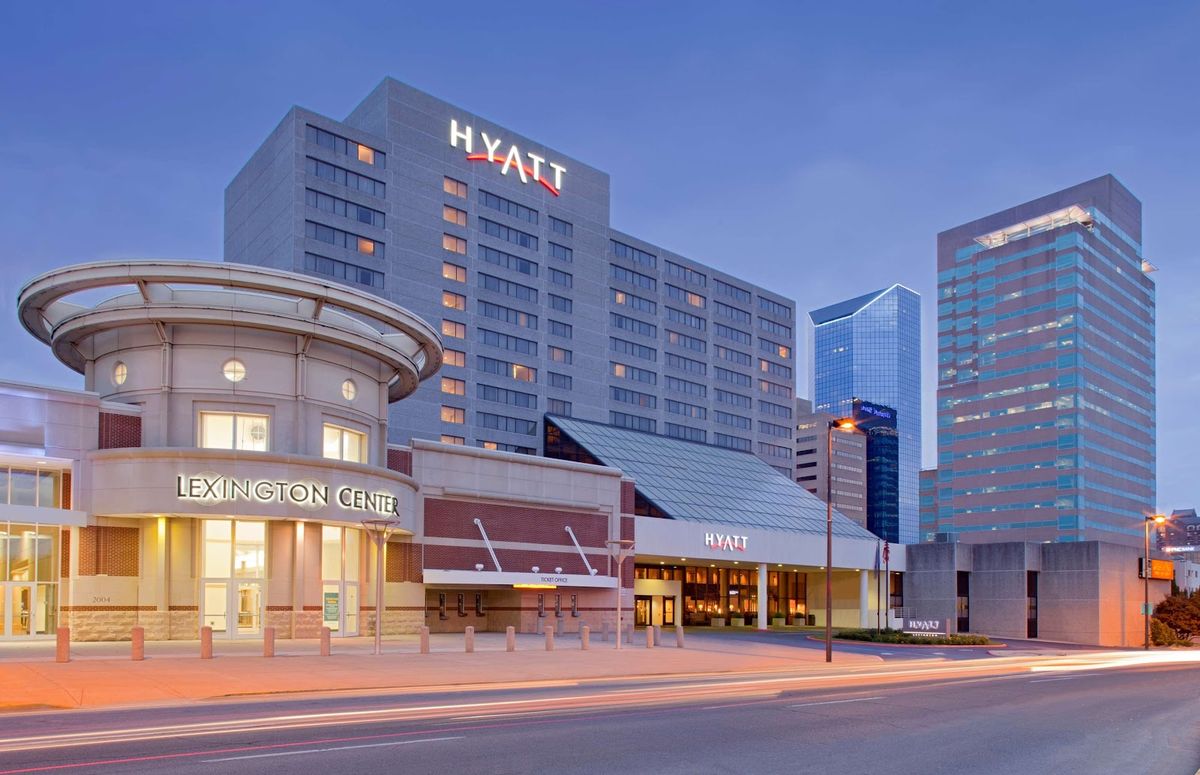The Sire Hotel Lexington Downtown — Tapestry Collection by Hilton, Main Street boutique
