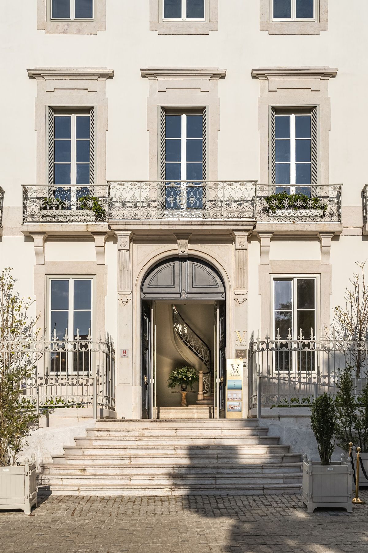 Verride Palácio Santa Catarina — 19-suite Small Luxury Hotels member inside an