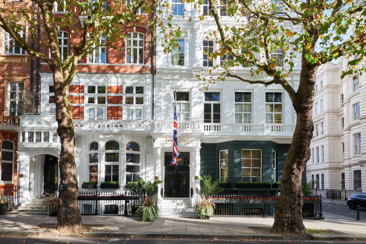 The Gore Hotel London — South Kensington Victorian boutique with art collection