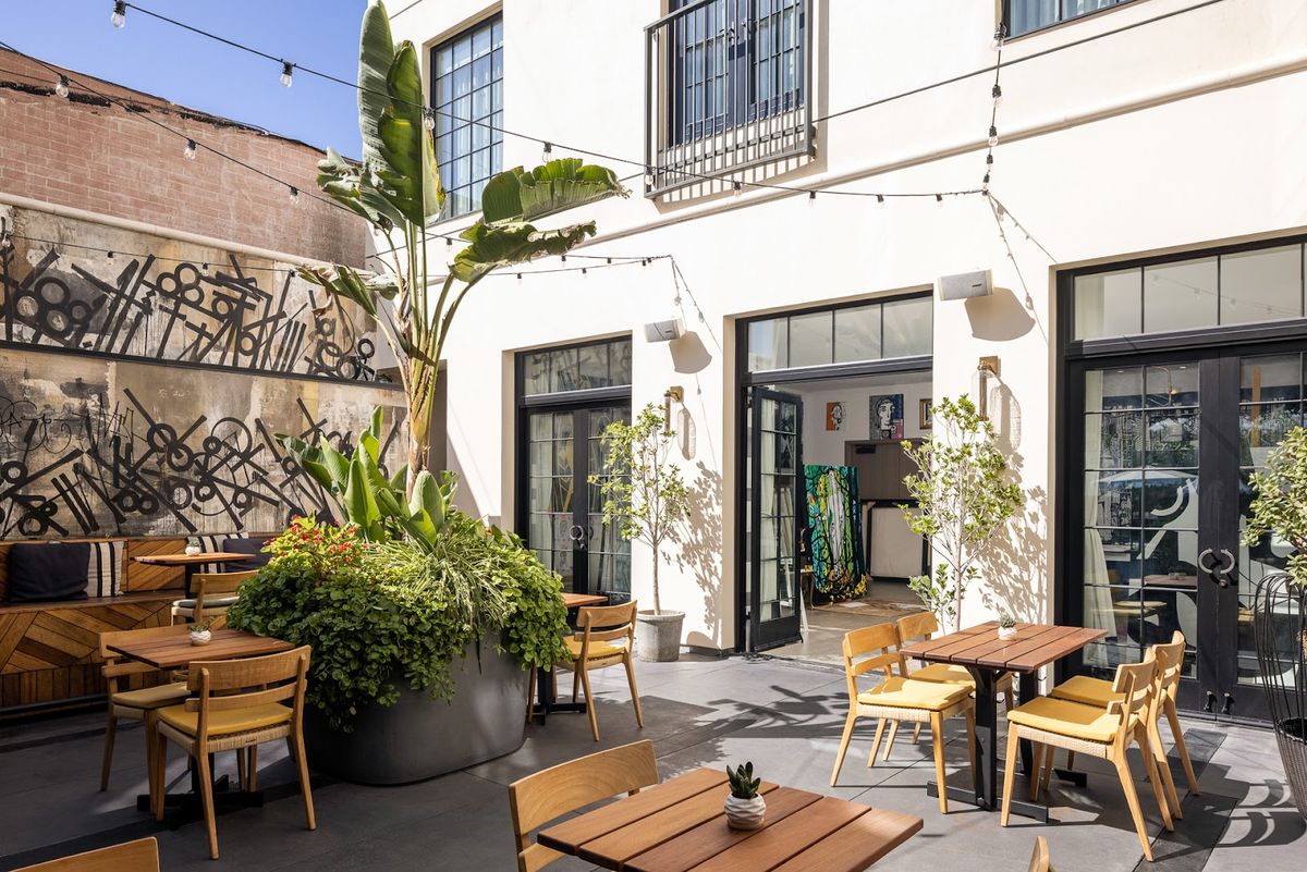 Kimpton La Peer Hotel