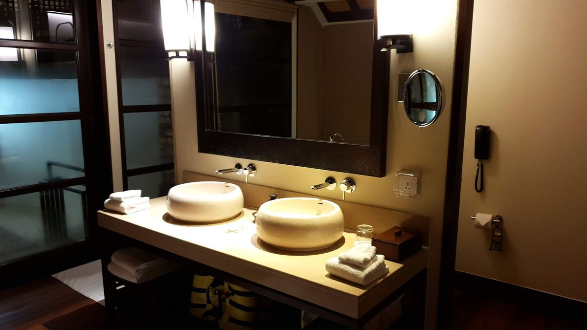 Four Seasons Resort Maldives at Kuda Huraa — Maldives — additional view 4