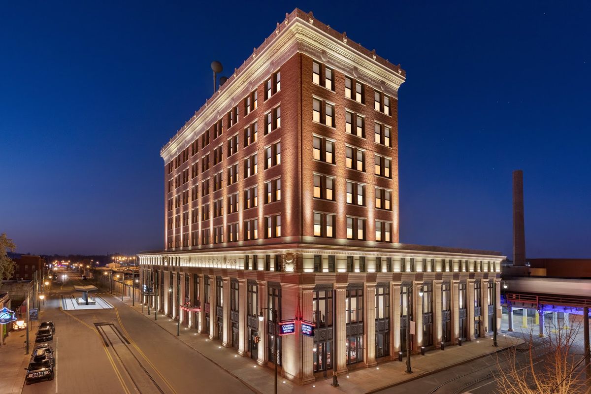 Hyatt Centric Beale Street Memphis — modern hotel with rooftop bar overlooking Mississippi River and downtown