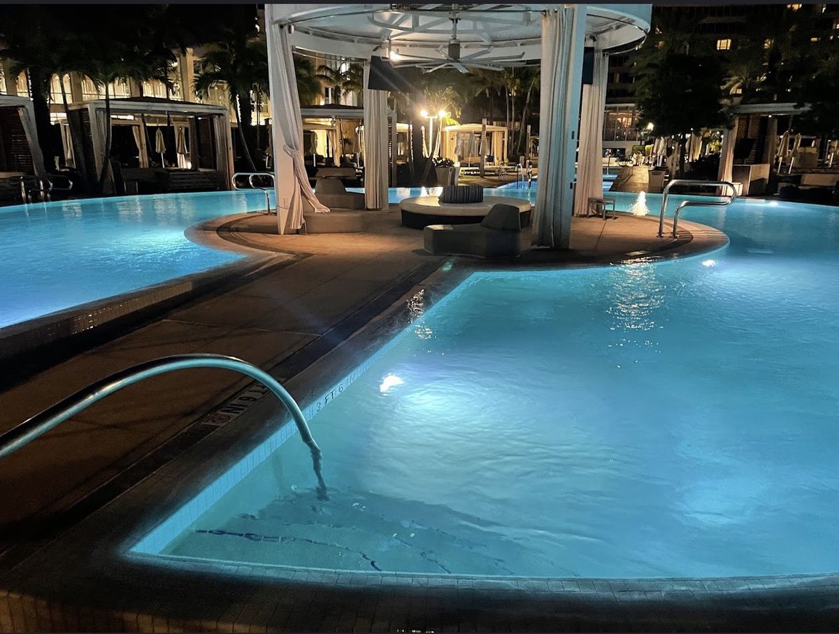 Fontainebleau Miami Beach — Miami Beach — additional view 3