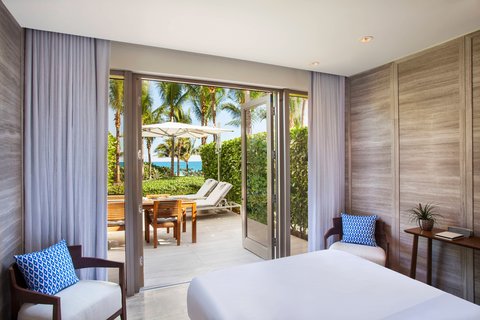 The St. Regis Bal Harbour Resort — Bal Harbour — additional view 2