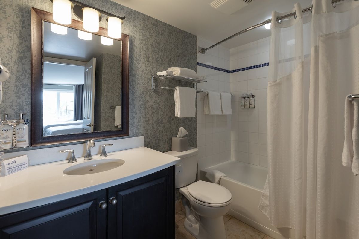 Holiday Inn Express & Suites Mont-Tremblant — Mont-Tremblant — additional view 4