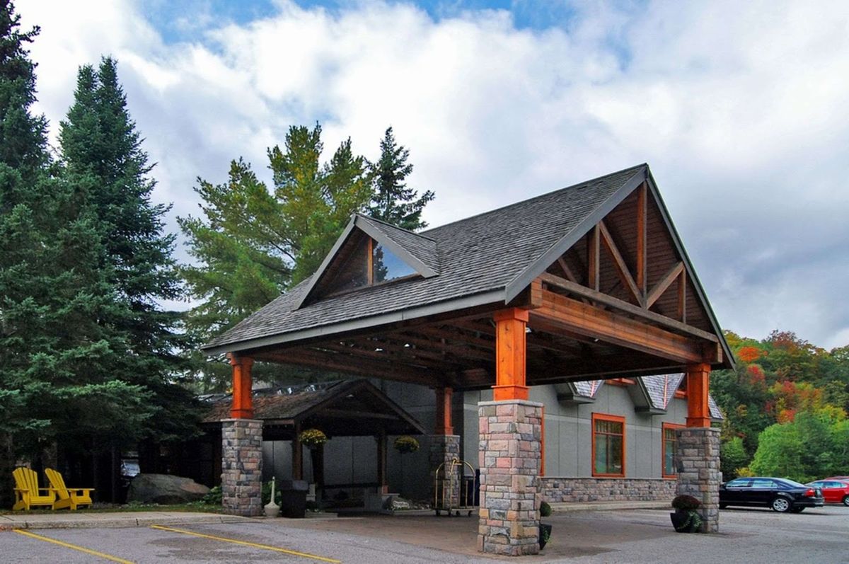 Bayview Wildwood Resort — historic family resort on Sparrow Lake, Muskoka, Ontario