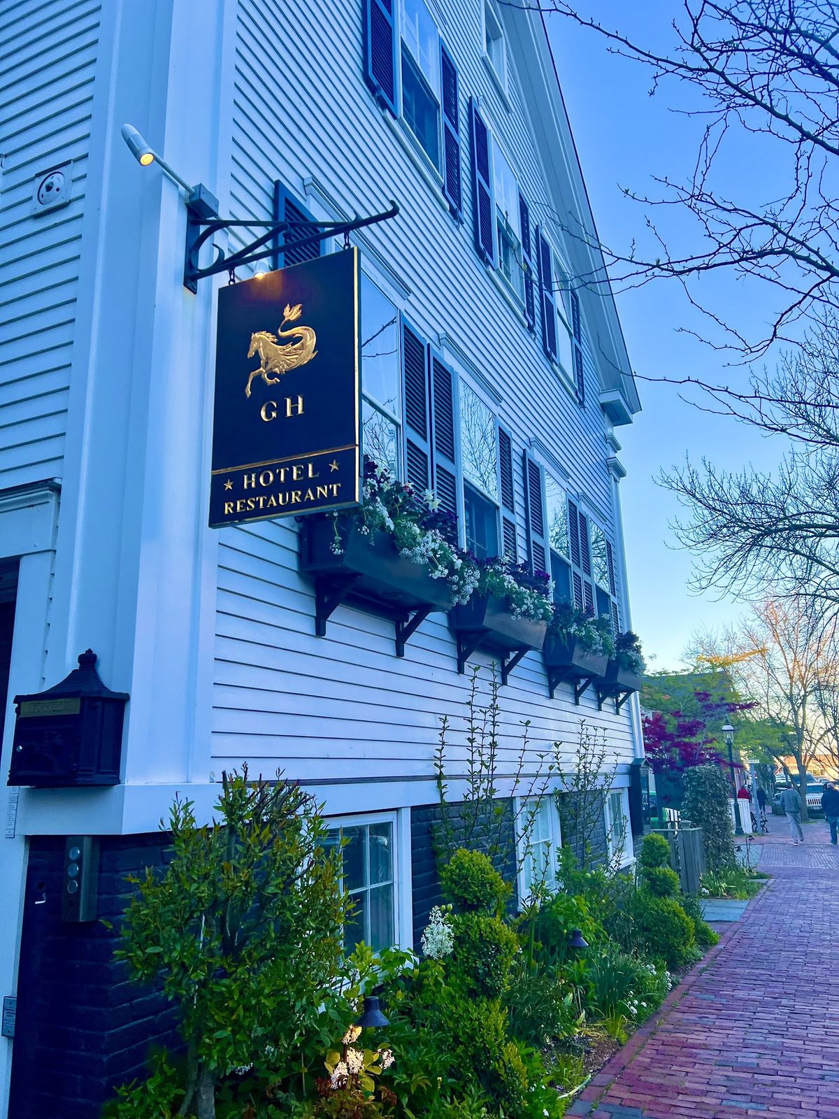 Greydon House — nantucket — additional view 3