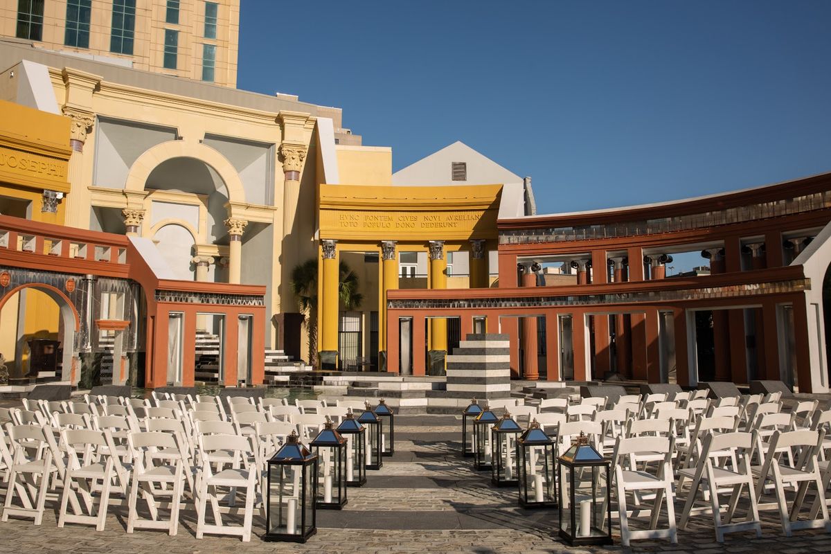 Loews New Orleans Hotel luxury hotel