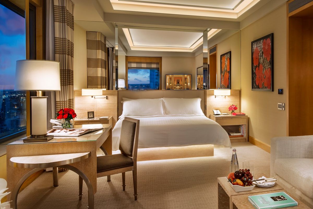 Four Seasons Hotel New York — New York — additional view 2