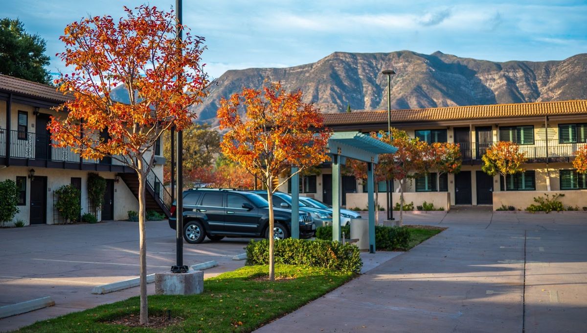 Su Nido Inn — Spanish Colonial boutique B&B steps from the Ojai Arcade with private suites