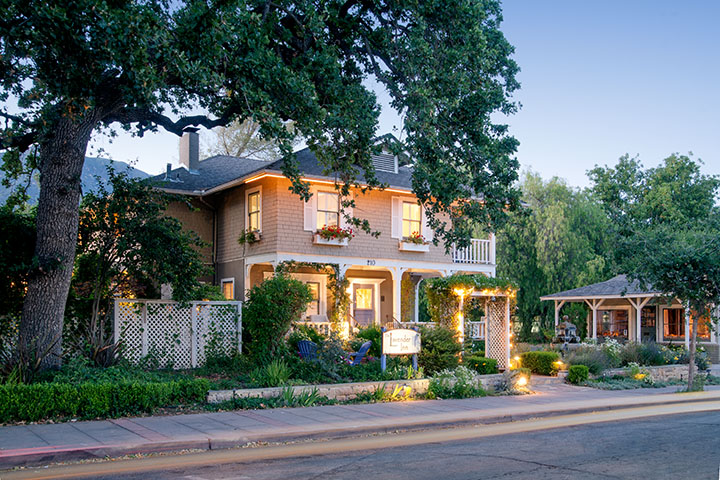 Casa Ojai Inn — boutique Spanish-style inn near downtown Ojai Arcade with pool and gardens