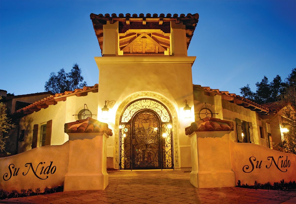 Emerald Iguana Inn Ojai — boutique Craftsman cottages with pool and oak gardens, Meiners Oaks
