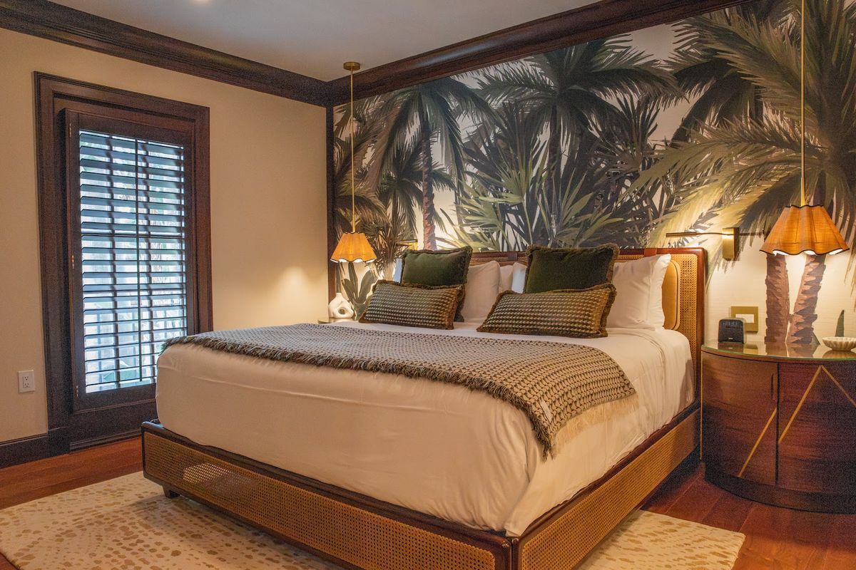 Brazilian Court Hotel & Beach Club — Palm Beach — additional view 2