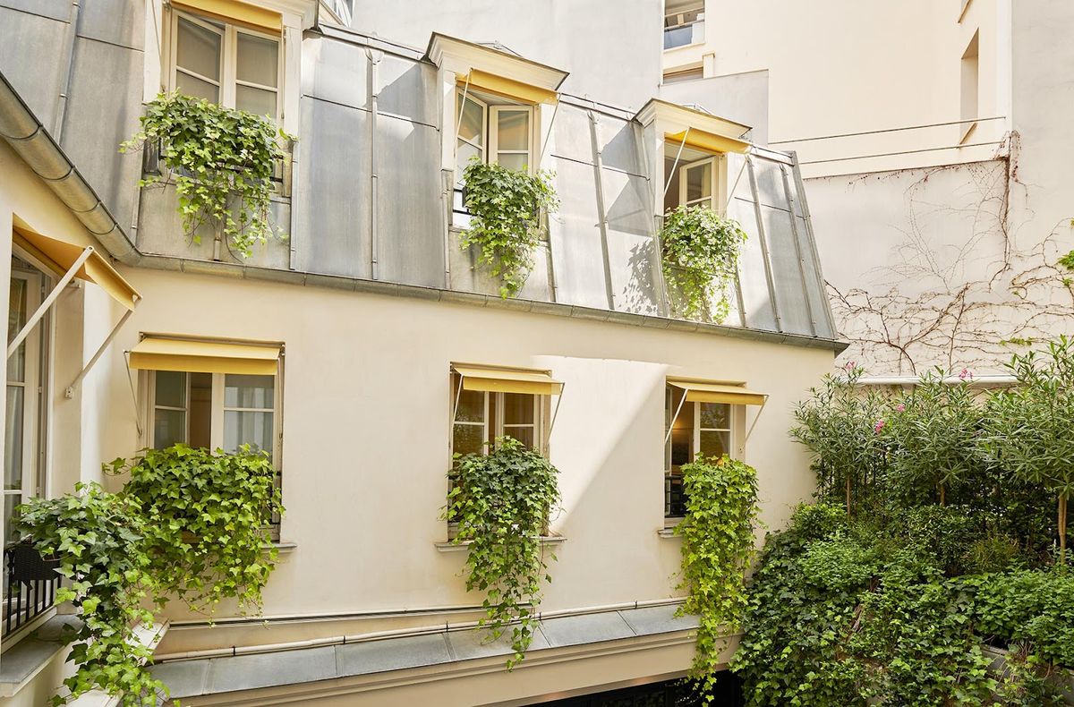 Hôtel Le Burgundy Paris