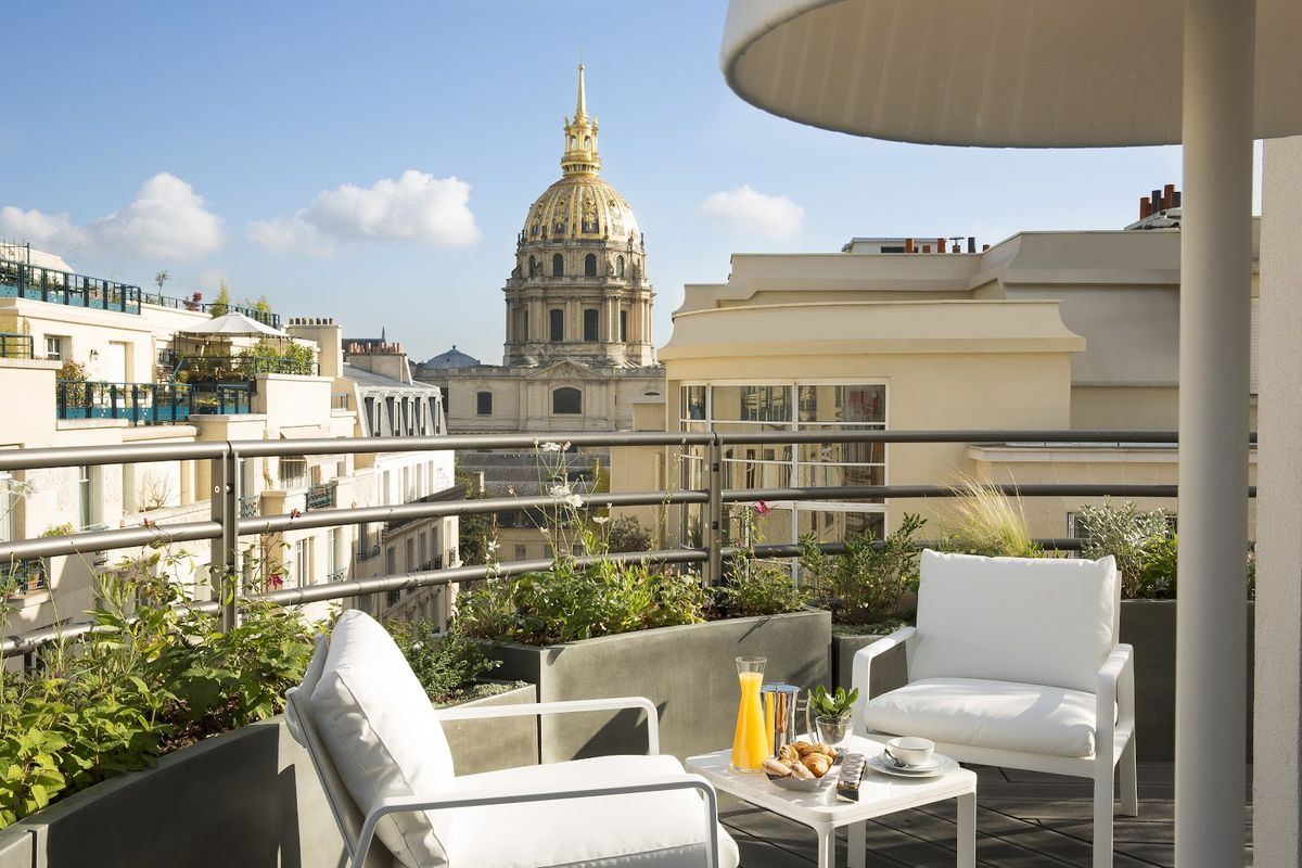 Hotel Nolinski Paris — contemporary luxury hotel near Opera and Louvre with stylish interiors