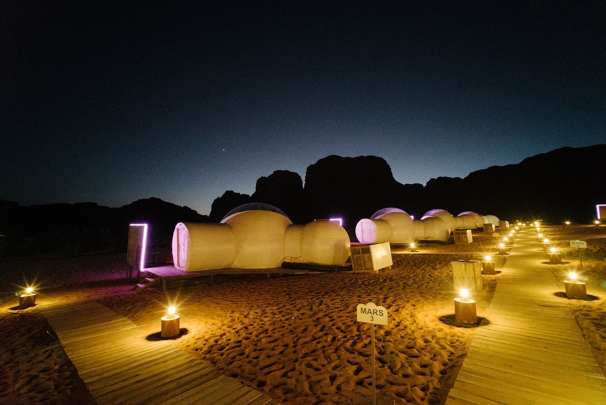 Kempinski Hotel Aqaba — luxury Red Sea hotel with 192 rooms in Aqaba 2 hours from Petra