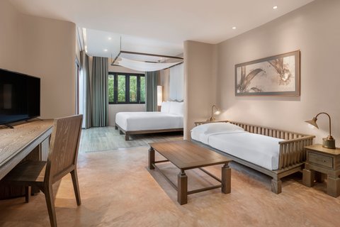 The Naka Island, A Luxury Collection Resort & Spa — Naka Yai Island — additional view 2