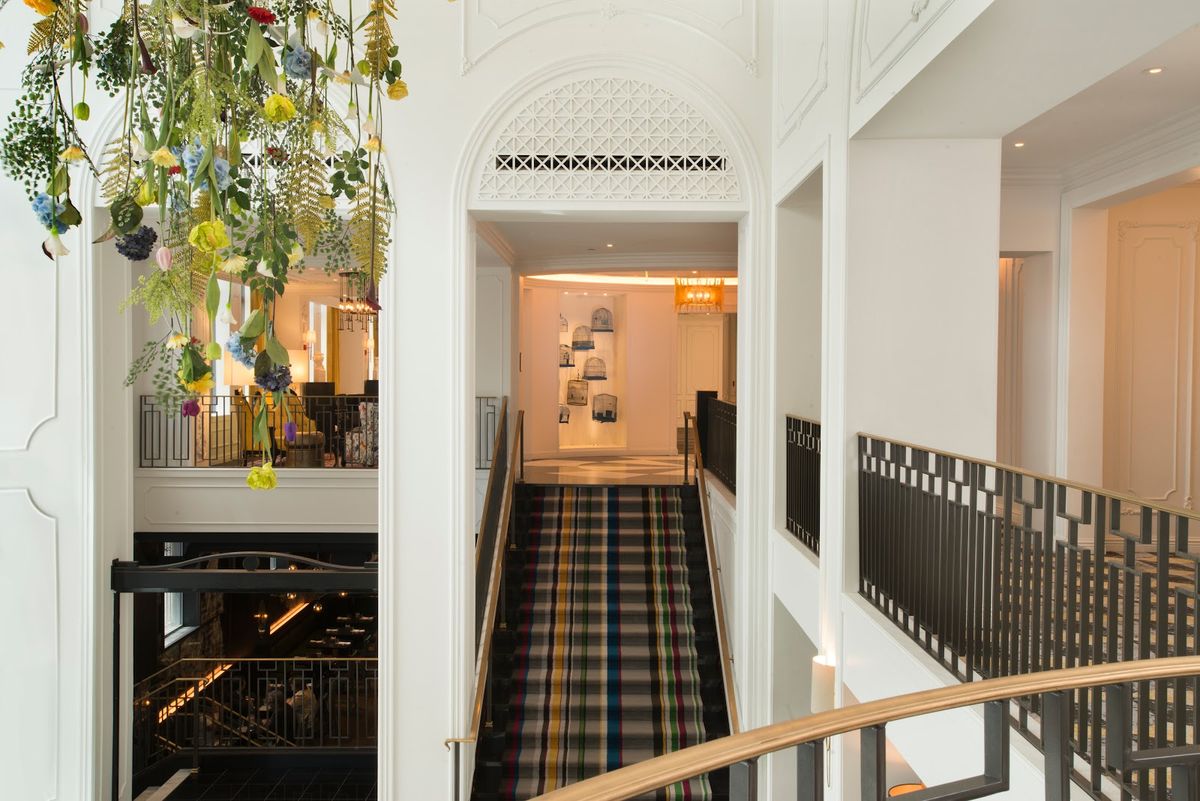 Renaissance Pittsburgh Hotel — historic Marriott property in the Fulton Building near the Roberto Clemente Bridge