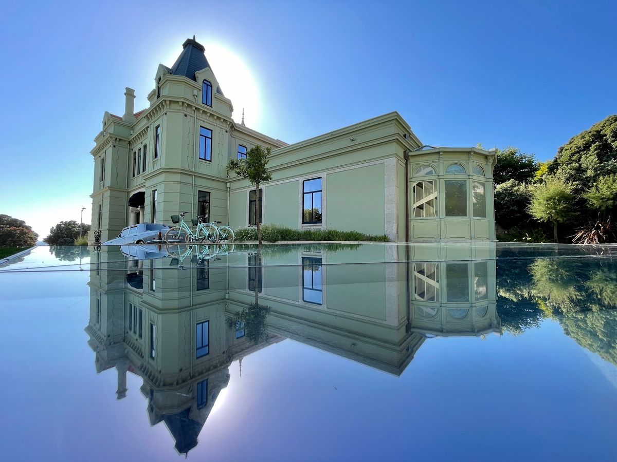 Torel Avantgarde Porto — boutique design hotel with 47 rooms with infinity pool overlooking Douro and Atlantic