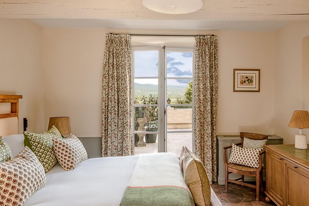 Hôtel Crillon le Brave — Crillon-le-Brave — additional view 2
