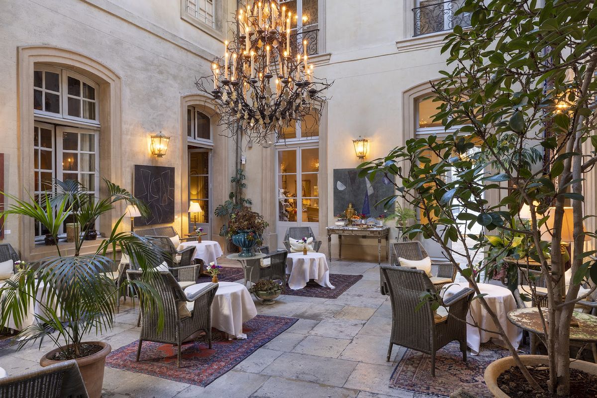 Bastide de Marie Ménerbes — Sibuet family Provençal vineyard hotel with farm-to-table cuisine and pool in the Luberon