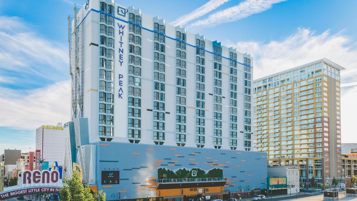 Grand Sierra Resort Reno — 27-story riverside casino-resort with Lake Tahoe Theater and indoor lagoon pool