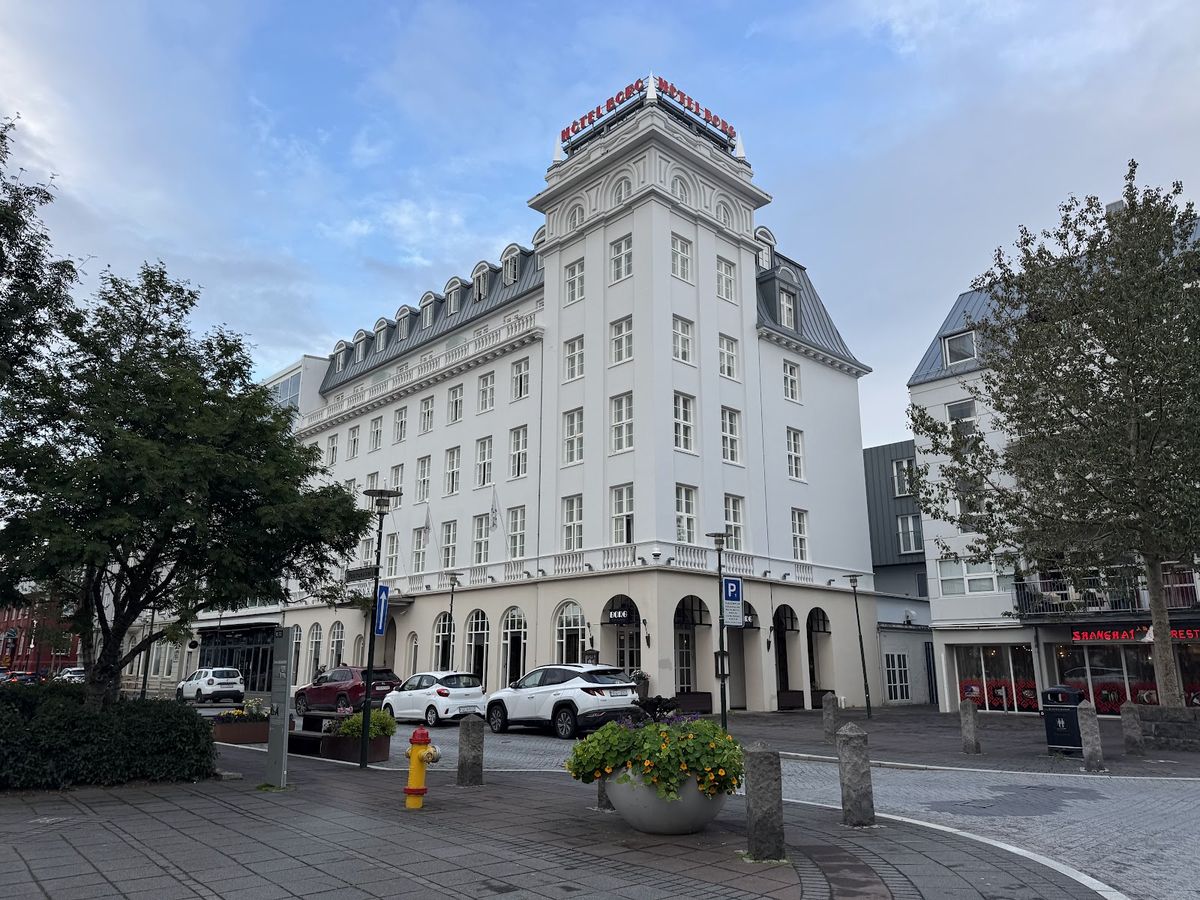Sandhotel Reykjavik — boutique 67 room hotel in three restored buildings central Reykjavik