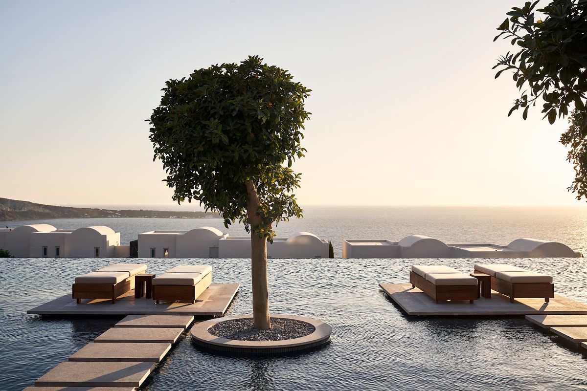 Santo Maris Oia Luxury Suites Santorini — adults-only spa hotel on caldera rim with wellness facilities