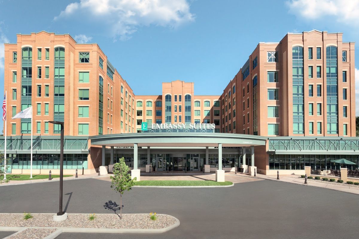 The Saratoga Hotel — independent four-star hotel on Broadway, Saratoga Springs