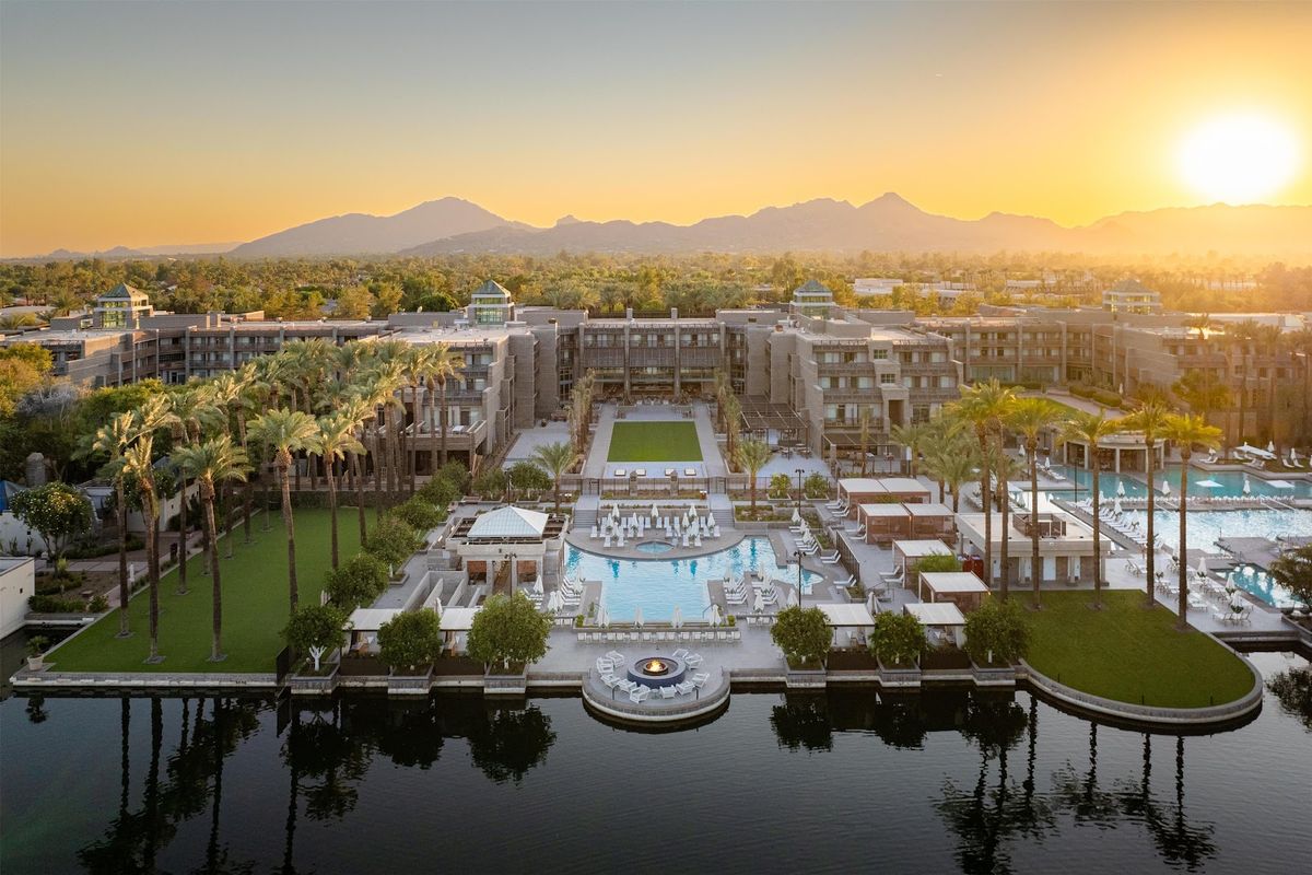 Hyatt Regency Scottsdale at Gainey Ranch pool complex