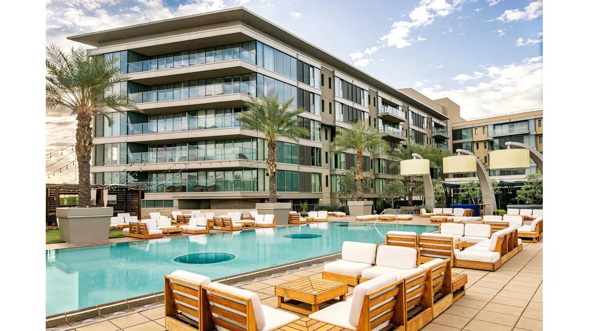 W Scottsdale rooftop pool downtown nightlife hotel