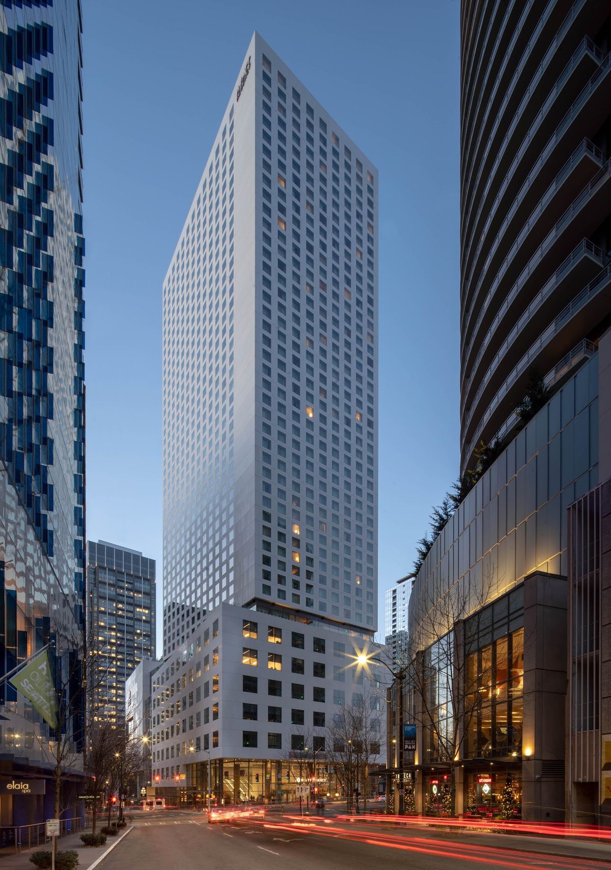 Hyatt Regency Seattle luxury hotel