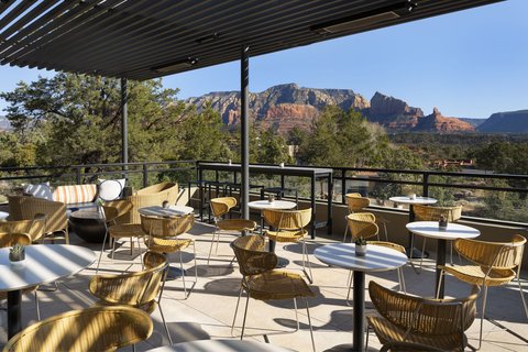Poco Diablo Resort Sedona — mid-century resort with par-3 golf course and creekside grounds along Highway 179