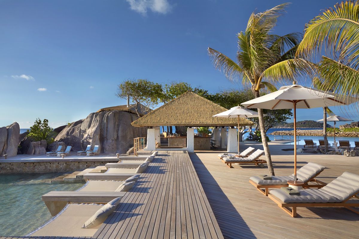 Frégate Island Private Seychelles — exclusive private island with 16 villas and giant tortoise conservation programme