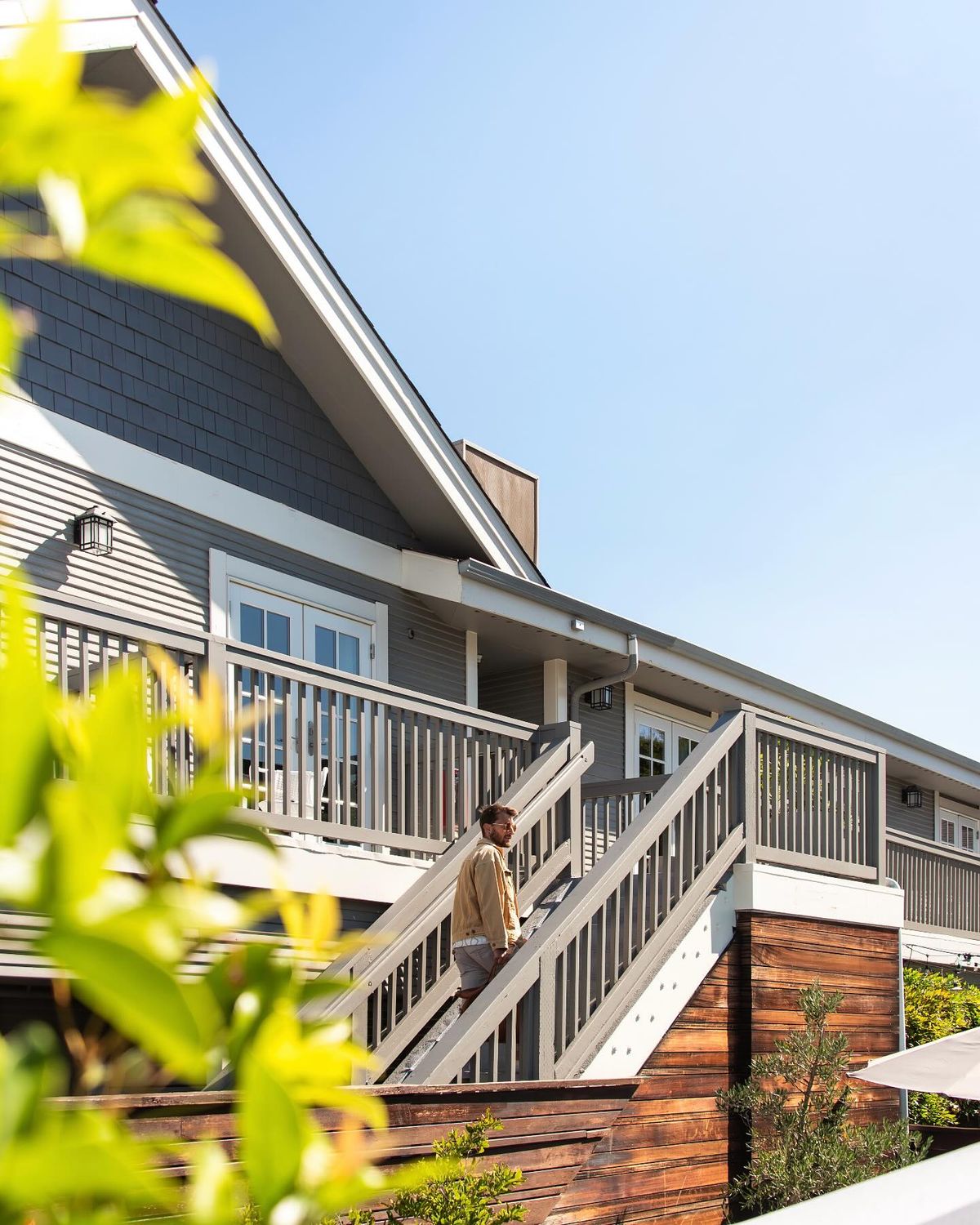 The Inn at Sonoma — Four Sisters Inns boutique property four blocks south of Sonoma Plaza, fireplaces and afternoon wine
