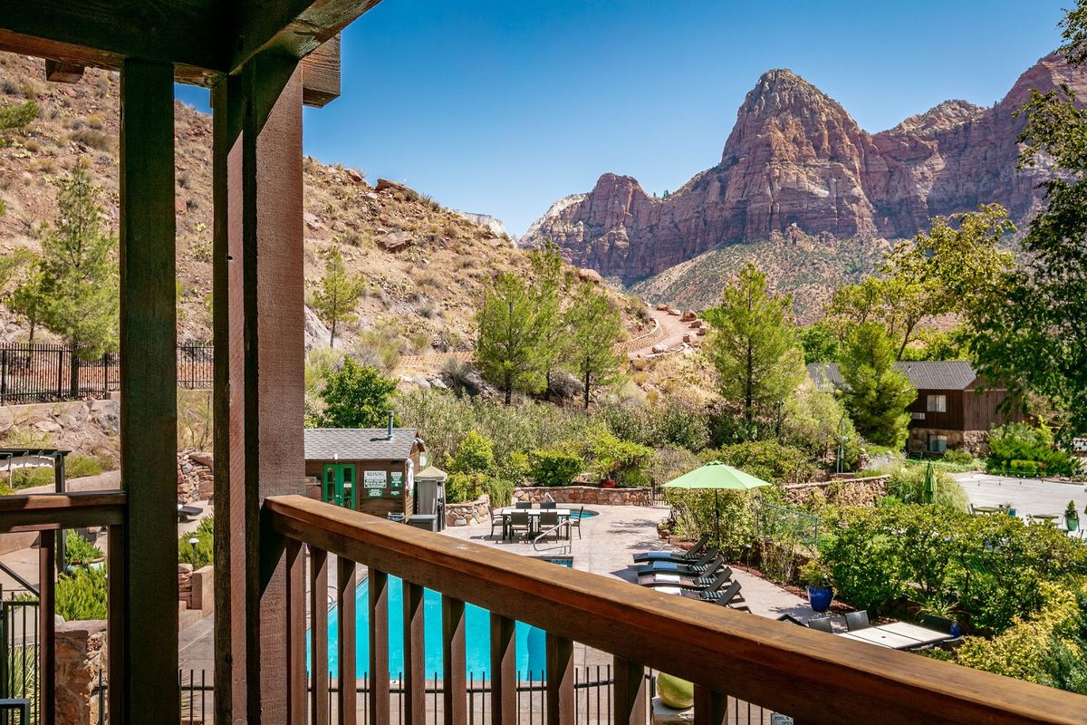 SpringHill Suites Springdale Zion — Marriott all-suite hotel near the Zion canyon shuttle