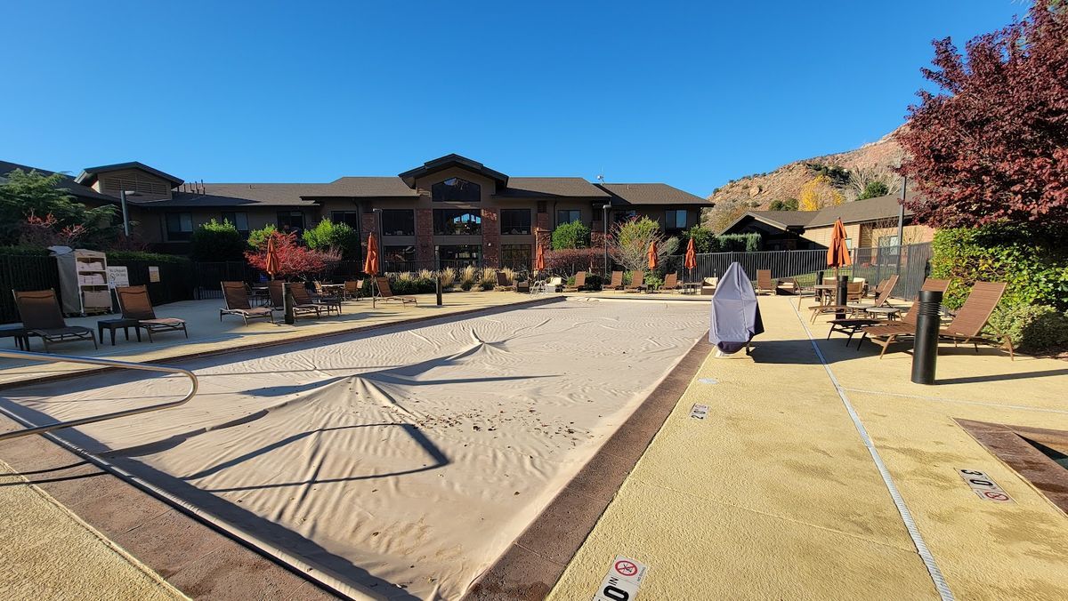 Holiday Inn Express Springdale Zion — IHG mid-scale hotel near the Zion park entrance