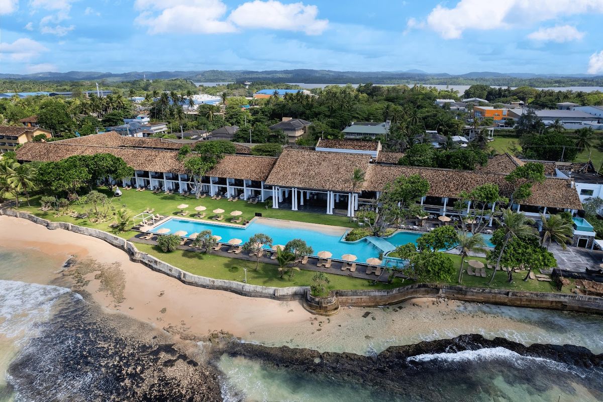 Cape House — boutique private villa hotel near Mirissa southern Sri Lanka with infinity pool and chef-led farm-to-table programmes
