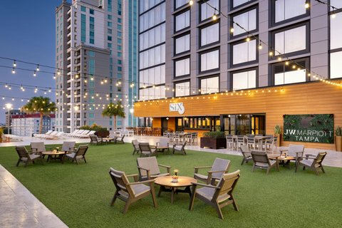 Epicurean Hotel Tampa — Autograph Collection boutique in SoHo South Tampa, food-focused luxury
