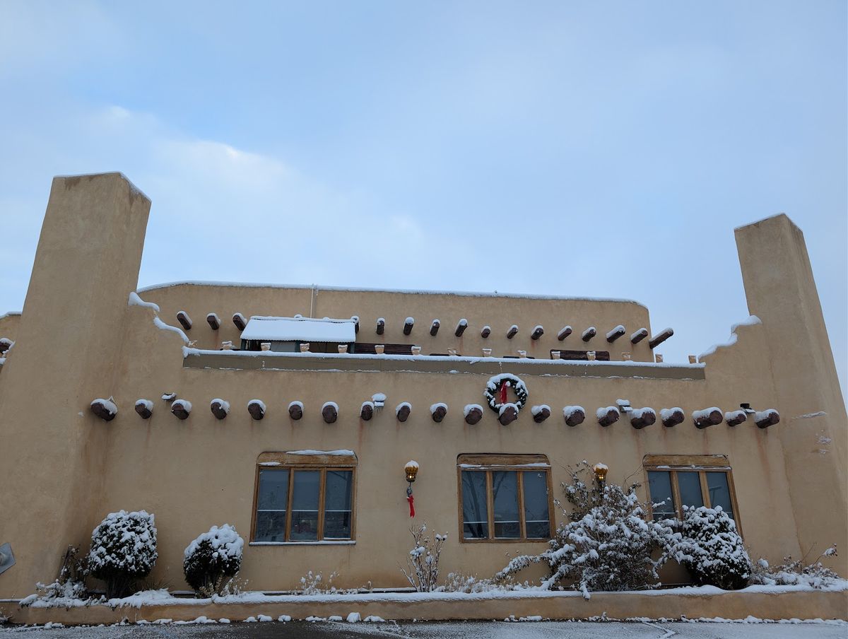 Hampton Inn Taos — Pueblo Revival exterior, reliable mid-range accommodation near Taos Plaza