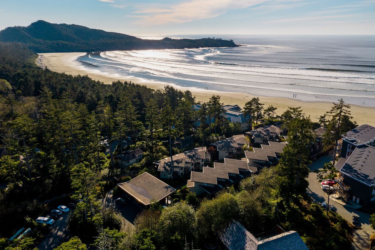 Cox Bay Beach Resort — Tofino — additional view 4