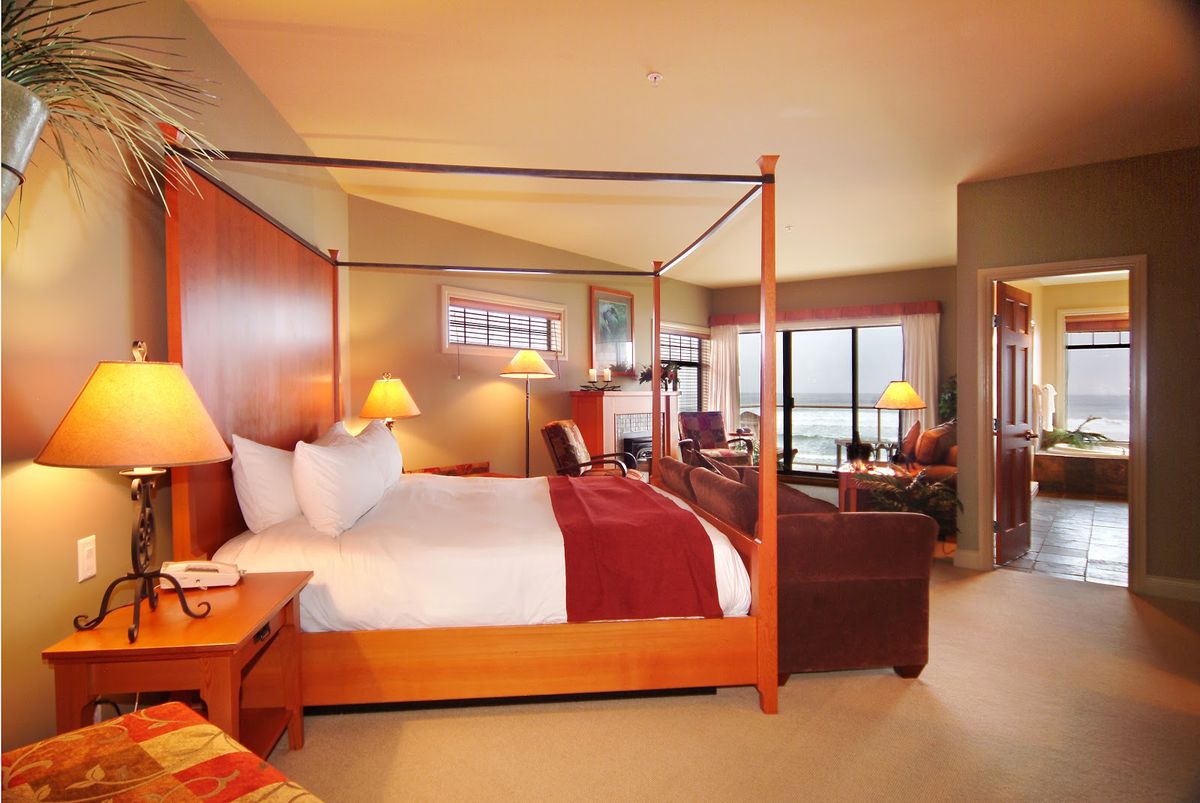 Long Beach Lodge Resort — Tofino — additional view 2
