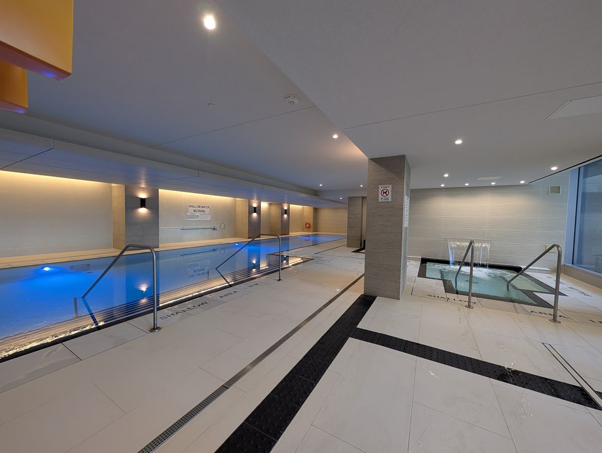 Park Hyatt Toronto — Toronto — additional view 3