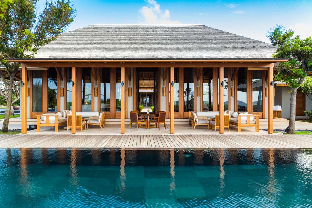 Turks And Caicos luxury hotels