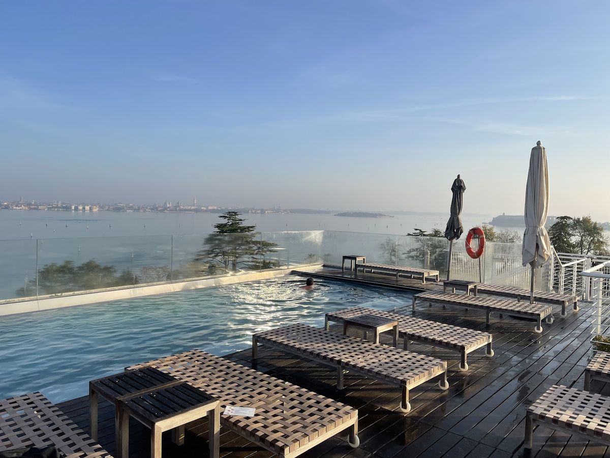 Palazzo Venart Luxury Hotel — Renaissance palazzo on the Grand Canal with Glam Restaurant by Enrico Bartolini