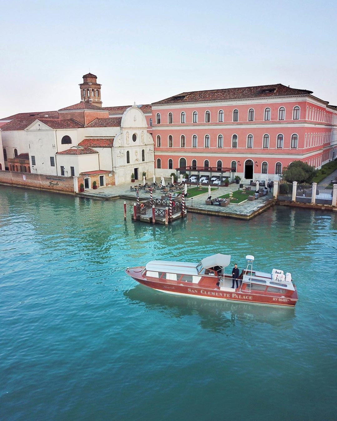 Ca Sagredo Hotel Venice — 15th century museum-palace on the Grand Canal with original frescoes by Tiepolo and Longhi
