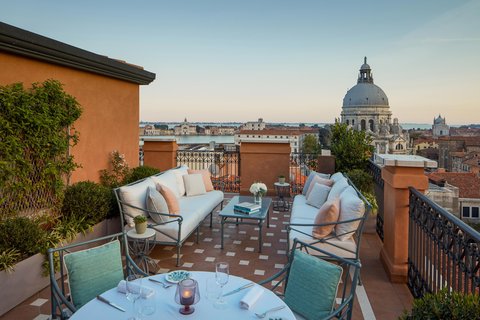 JW Marriott Venice Resort Spa — private island Sacca Sessola with rooftop pool and 22-acre garden