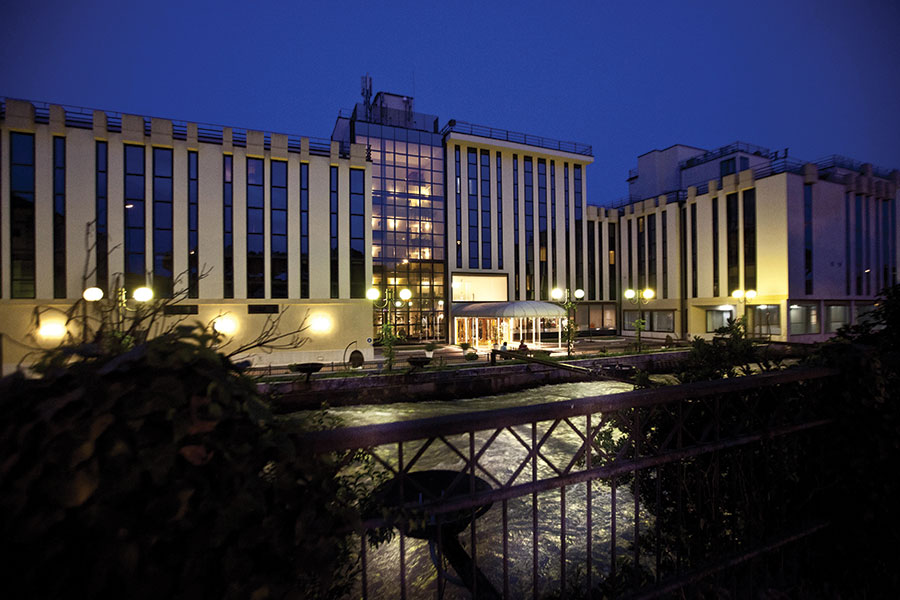 Villa Quaranta Tommasi Wine Hotel Verona — Tommasi family wine estate hotel with 80 rooms 20 minutes from Verona